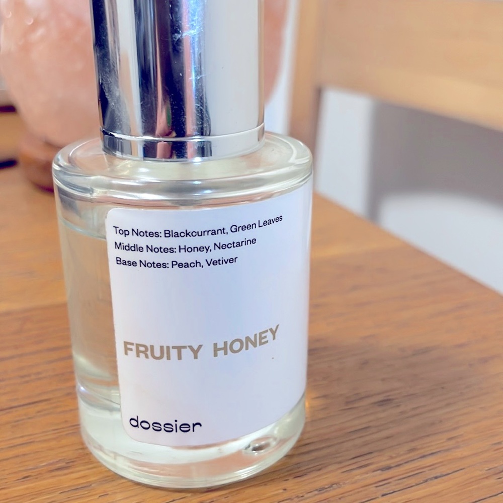 Dossier fragrance